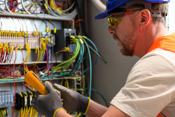 Best Electrician Near Me  in Harrisburg, IL